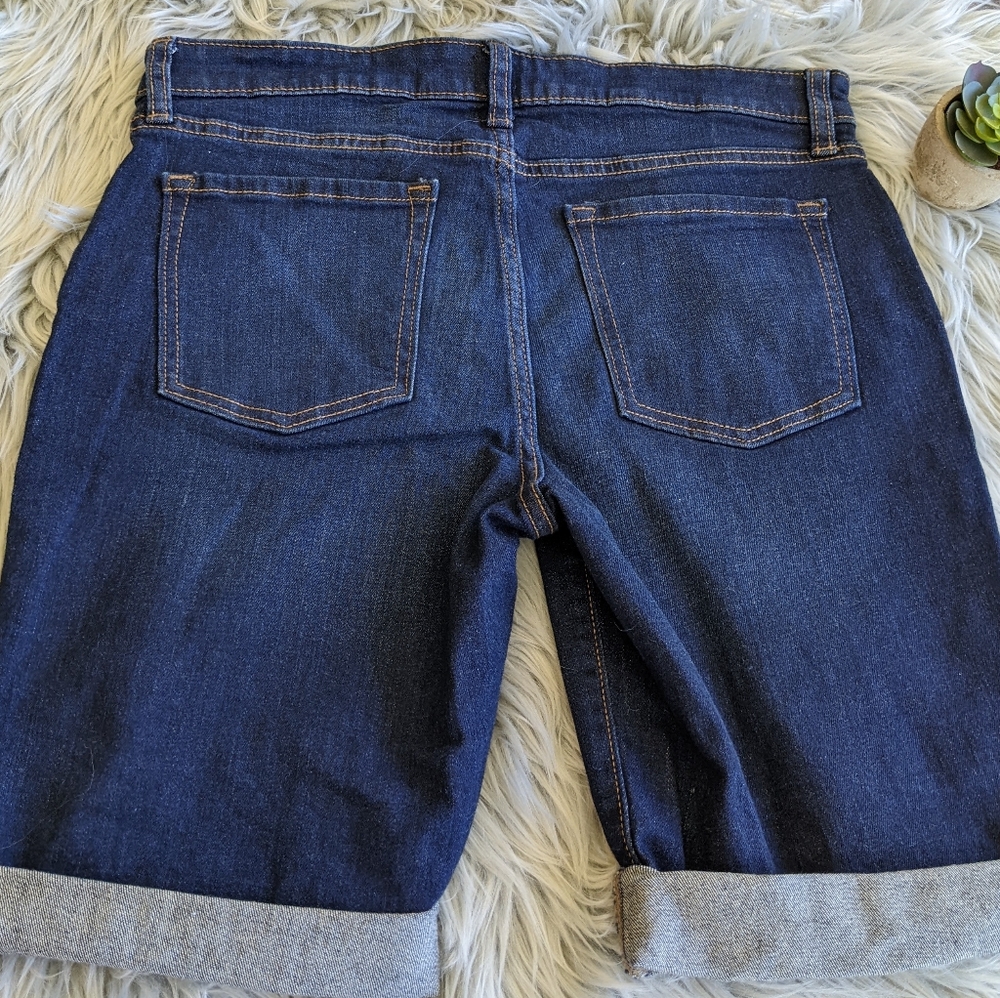GAP Jean Shorts ♥️ - Picture 5 of 8